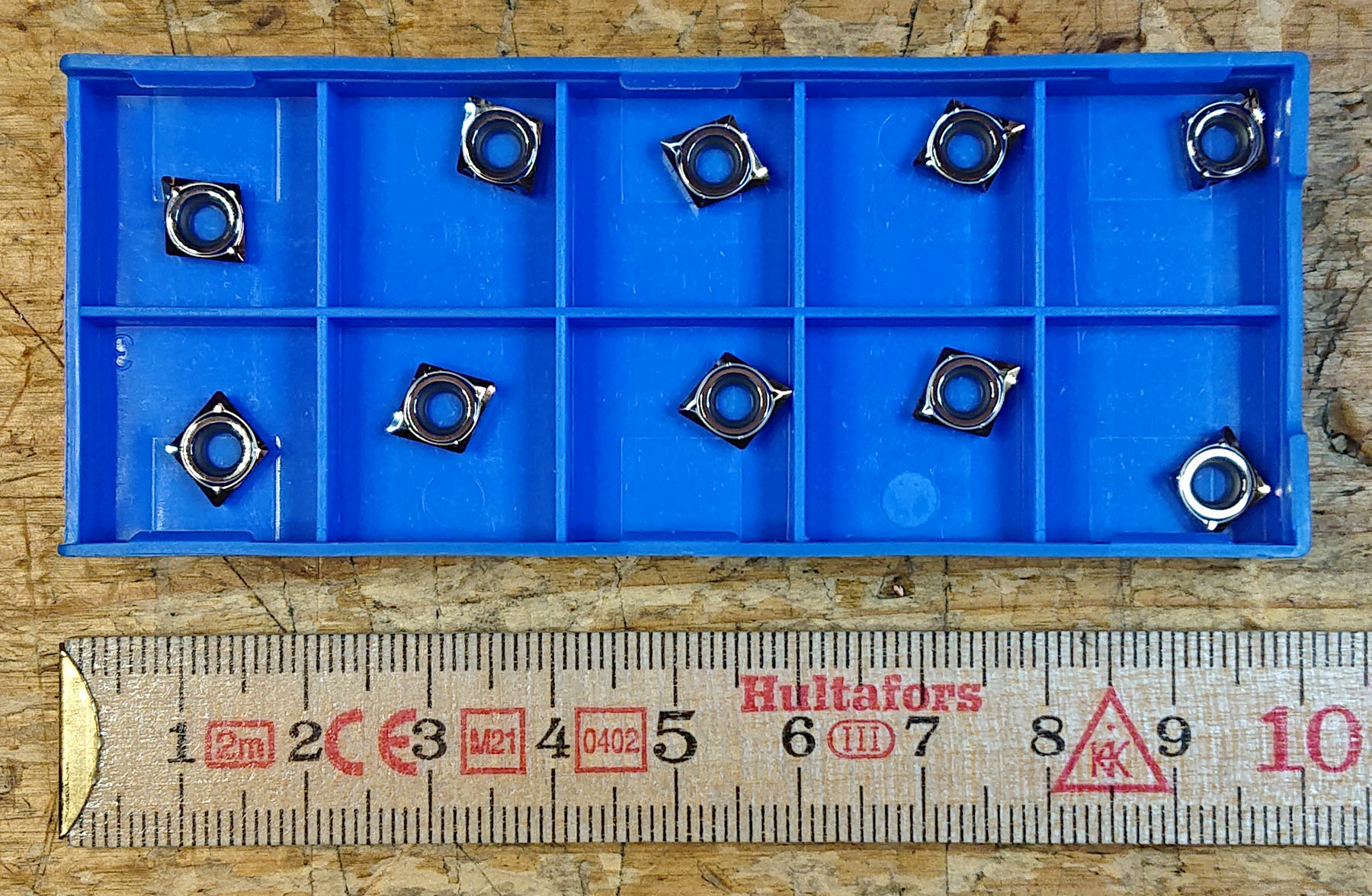 Svarvskär för aluminium.